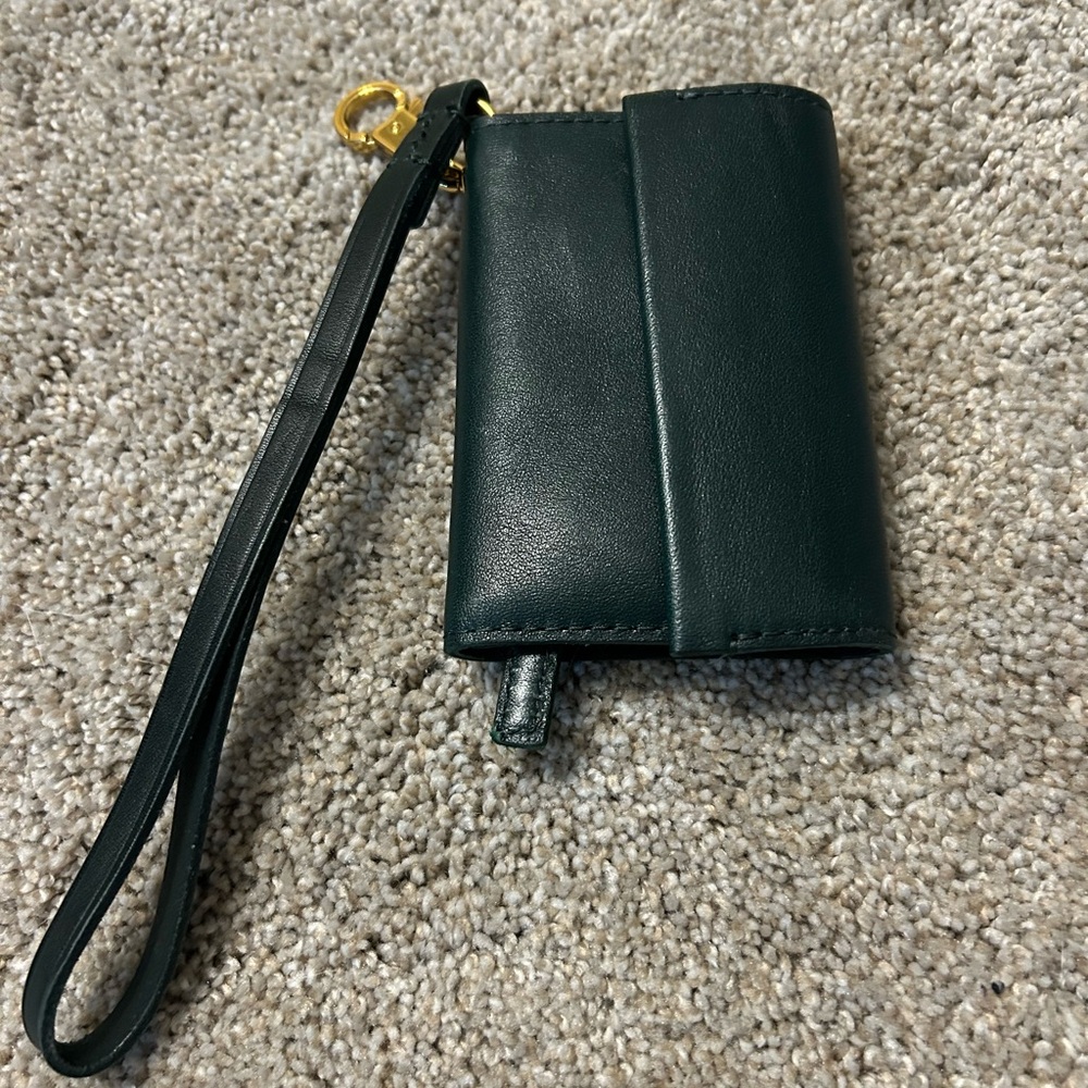Madewell NWT Dark Green Leather Wristlet
